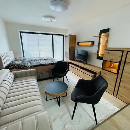 Apartman Sadova Zlín Εξωτερικό φωτογραφία